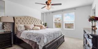 Beautifull Furnished Townhome - Nokomis - 2 Bedroom 2.5 bath plus office -1 Car Garage Gallery 23