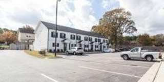 262 S Raleigh Street Gallery 16