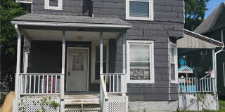 1018 Hall Street Gallery 1