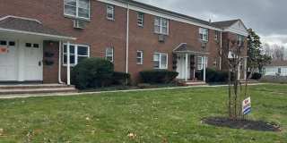 258 Bath Avenue Gallery 1