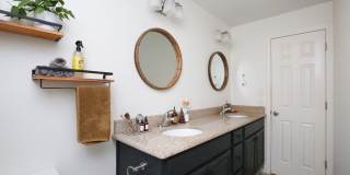 Adorable 3 bedroom ranch with fenced yard! Gallery 28