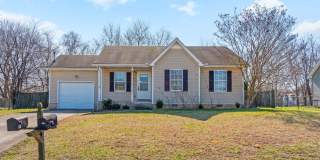 Cute home move in ready in the heart of Oak Grove- close to Fort Campbell and Shopping! Gallery 1