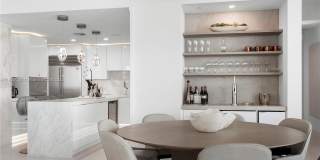 5959 Collins Ave Gallery 21