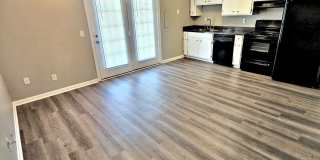 Avalon Cove Townhomes Gallery 24