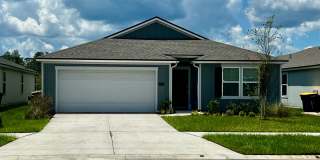Like-New 2025 4-bedroom home for rent Gallery 3