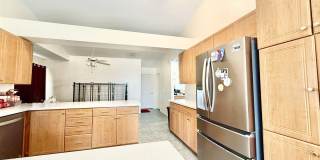 AVAILABLE NOW!! GORGEOUS 2 BEDROOM 2 BATHROOM Home in Palm Desert! AVAILABLE NOW!! GORGEOUS 2 BEDROOM 2 BATHROOM Home in Palm Desert! Gallery 8