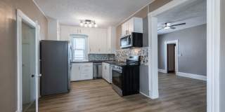 5 Bedroom 2.5 Bath Midtown Home Gallery 4