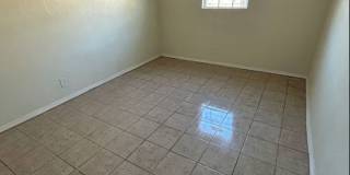 5 Bedroom Duplex!! Gallery 8