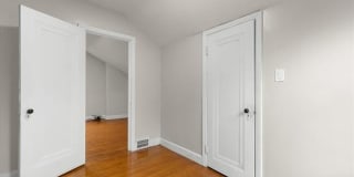 11110 Wayburn Street Gallery 18