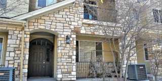 Inviting Open-Concept Townhome! Gallery 1