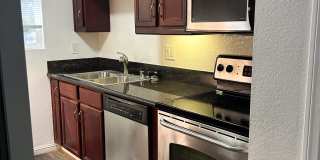 5252 Orange Avenue #611 Gallery 3