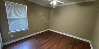 Gorgeous 3 Bedroom Home Gallery 12