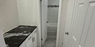 4 bedroom 1 bath Gallery 10