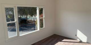 Great 2 bedroom upstairs standalone unit with garage Gallery 6