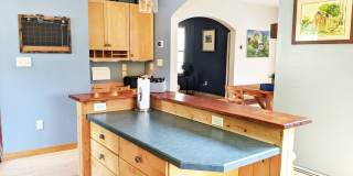AVAILABLE NOVEMBER 10th- 3 BED 2 BATH Single Family Home AVAILABLE NOVEMBER 10th- 3 BED 2 BATH Single Family Home Gallery 1