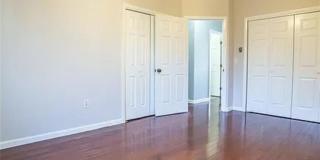 66 Girard Avenue unit: 215 Gallery 18