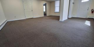 523 W BROAD Street Gallery 4