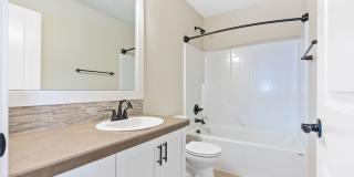 Bright & Beautiful Home in Bethany Creek Falls - 4 Bedroom/2.5 bath Gallery 28