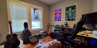 Well Care for Century Home Within Walking Distance to U of I, Downtown, & Multiple Parks Gallery 12