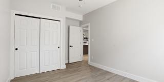 4623 Rookwood Avenue Gallery 23