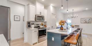 2217 Forest Hill Lane Gallery 5