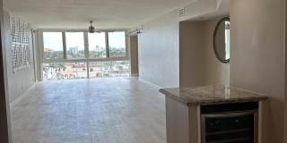 301 Lake Shore Drive Gallery 7