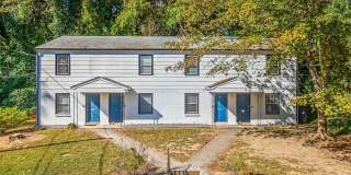 2 bedroom/1.5 bathroom townhome in Ardmore Gallery 1