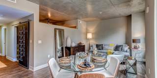 Aertson Midtown Gallery 21