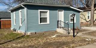 1004 Peach Fully Renovated 2 Bed 1 Bath Home Gallery 3