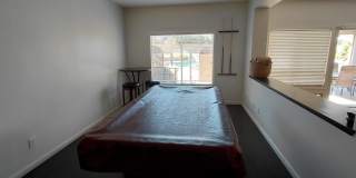 1523 Bryan Street Gallery 46