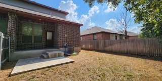 Two Story 3/2.5/2 Duplex close to Creekside Shopping and Entertainment! / Fridge / Fenced in yard /CISD Gallery 31