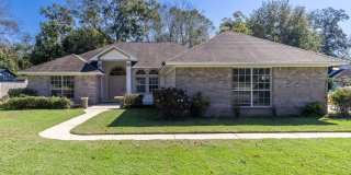 Charming home in Fairhope 3/2 available Now! Gallery 1
