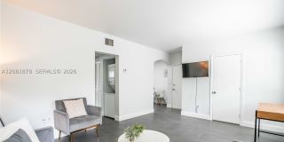 1007 Bay Dr Gallery 5