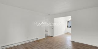 Updated 2BR in the Heart of Oregon City! Updated 2BR in the Heart of Oregon City! Gallery 5