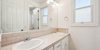 Luxurious Home in Downtown Palo Alto Available Now Gallery 17