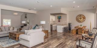 Aqua Apartments Gallery 7