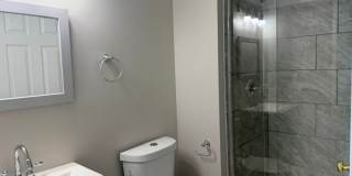 Beautiful and cozy home with 3 bedrooms and 2 full bathrooms and finished basement Gallery 13