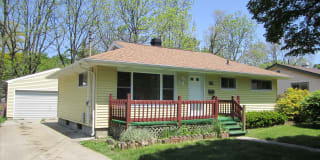 119 E Graham Ave Gallery 1