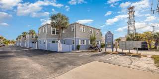 390 W Cocoa Beach Causeway unit: 24-4 Gallery 1