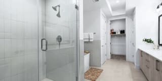 1155 Barton Springs Gallery 18
