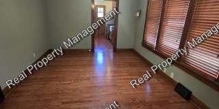 Charming Three Bedroom Ranch Gallery 4