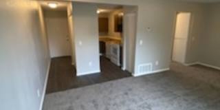 River Walk Apartments Gallery 88