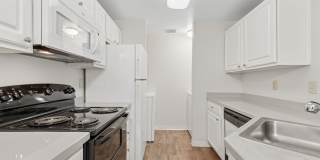 Cascadia Pointe Gallery 1