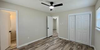 Beautifully Updated Gallery 26