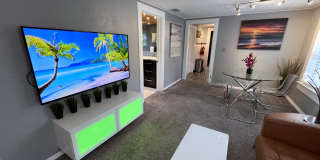 304 North Keech Street - Room 4 Gallery 1