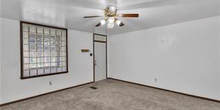 204 Johnston Avenue Gallery 3