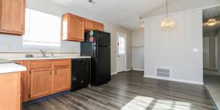 476 Peyton Drive Gallery 5