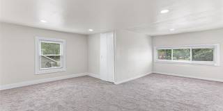 1473 Empire Avenue Gallery 17