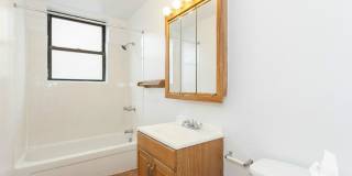 2323 North Kedzie Boulevard Gallery 9