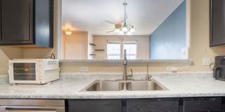 Beautiful townhome on Snow Bowl for Rent! Gallery 7